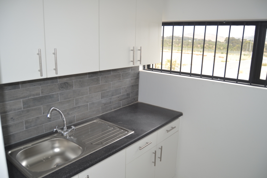 To Let Commercial Property for Rent in Rivergate Western Cape